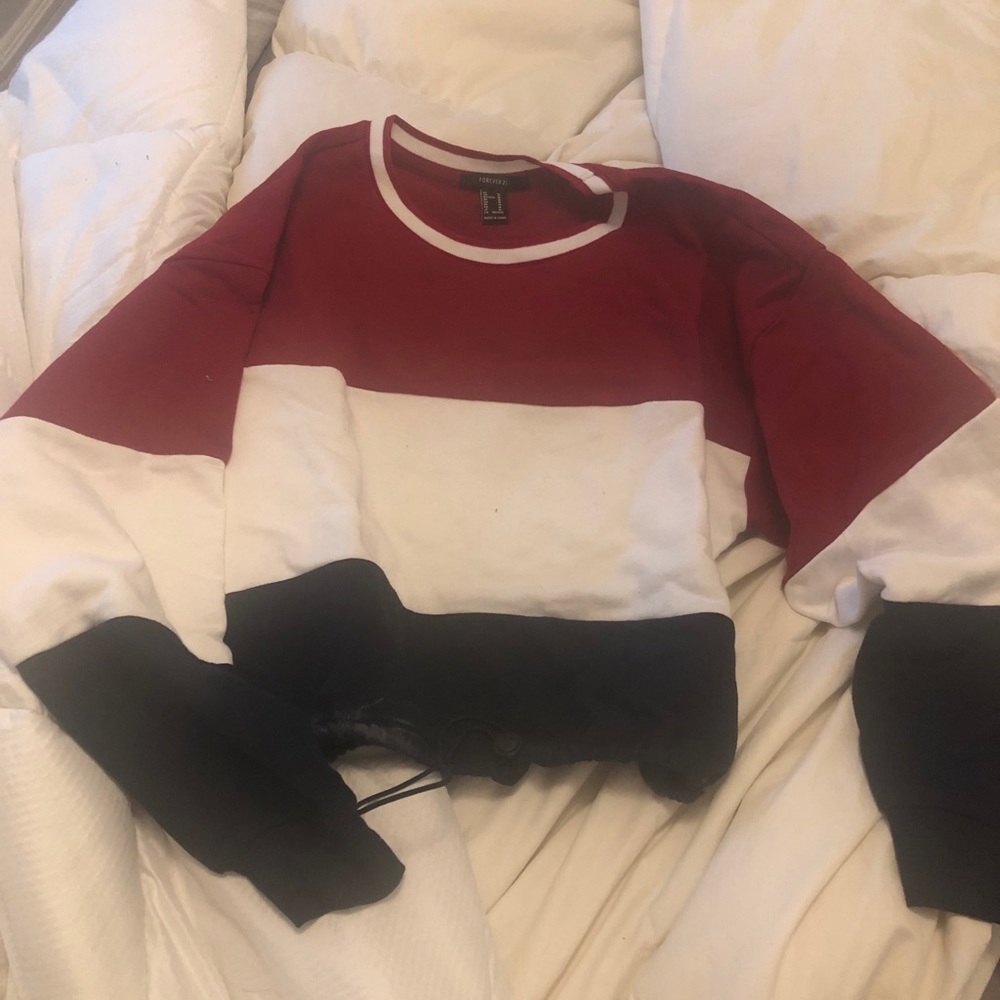 Cropped sweater